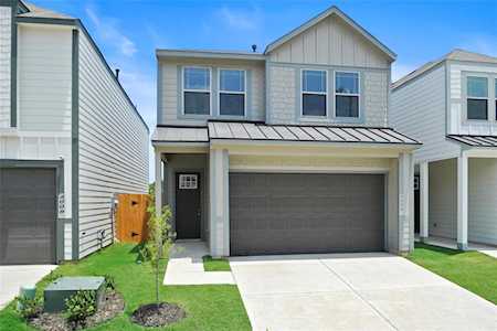 13410 Sun Cay Dr Houston, TX 77047