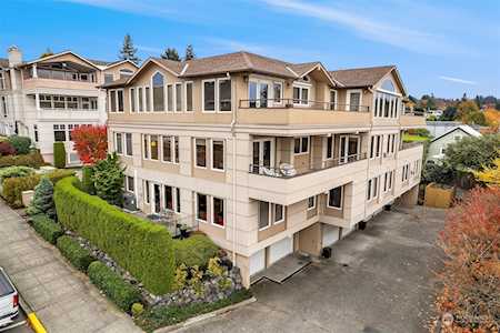536 Walnut St #201 Edmonds, WA 98020