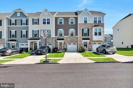 2113 Lamington Ct Clarksboro, NJ 08020