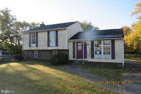 14 Sandy Spring Ln Thurmont, MD 21788