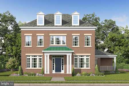 3740 Mclean Ave Fairfax, VA 22030
