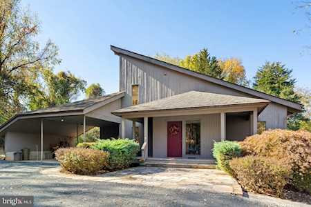 18163 Canby Rd Leesburg, VA 20175
