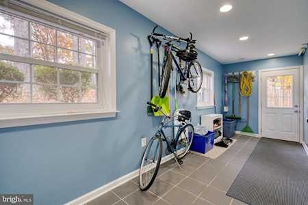 5817 Dawes Ave Alexandria, VA 22311