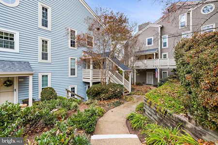 7732 Willow Point Dr #7732 Falls Church, VA 22042