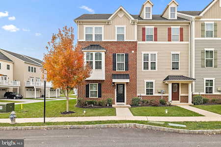 608 N Atwater Dr Malvern, PA 19355