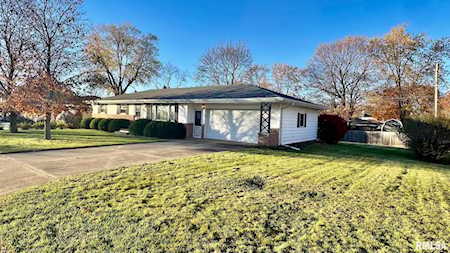 401 W Washington St Tremont, IL 61568