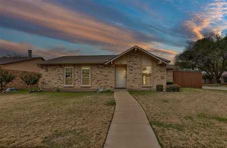 420 Sandy Knoll Drive Coppell, TX 75019
