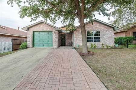 4525 Las Haciendas Drive Dallas, TX 75211