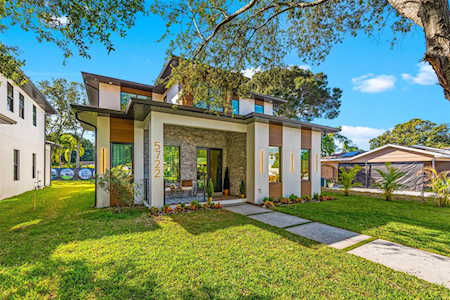 5722 Tangerine Ave S Gulfport, FL 33707