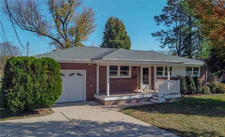 408 Lucas Creek Rd Newport News, VA 23602