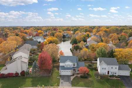631 Pearces Ford Oswego, IL 60543