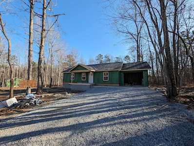 1014 Colony Rd Grimsley, TN 38565