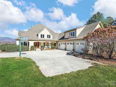 20 Farm View Rd Fairview, NC 28730