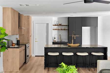 8507 La Tosca DR Austin, TX 78737