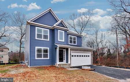 6212 Elkrise Place Elkridge, MD 21075