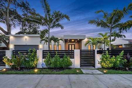 713 SE 7th Street Fort Lauderdale, FL 33301
