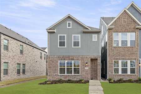 7535 Edgeware Road Dallas, TX 75228