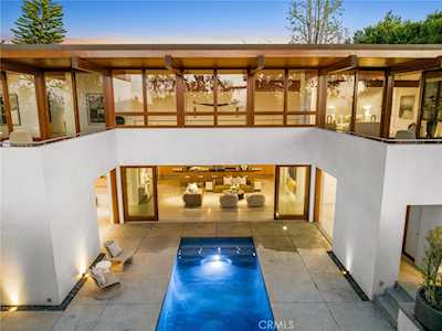 901 Chestnut Place Newport Beach, CA 92660