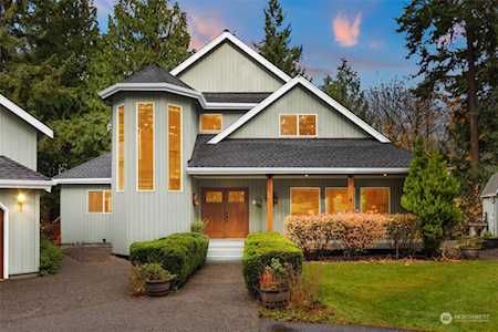 21206 NE 4th St Sammamish, WA 98074