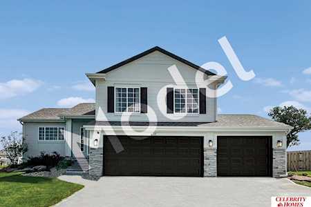 6715 S 210 Ave Elkhorn, NE 68022