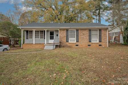 1310 Grovewood Dr Charlotte, NC 28208