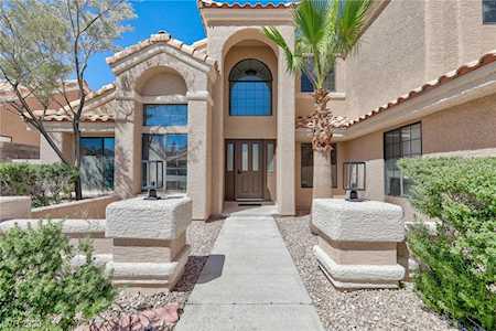 8428 Dutch Hill Ct Las Vegas, NV 89128