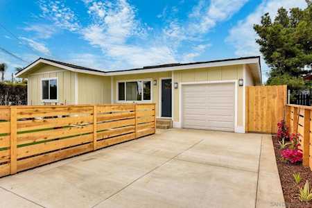 1062 11th St Imperial Beach, CA 91932
