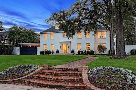 3032 Del Monte Dr Houston, TX 77019