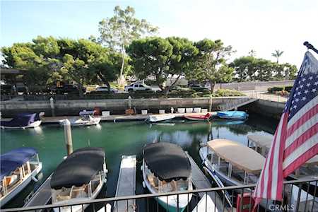 9128 N Marina Pacifica Dr Long Beach, CA 90803