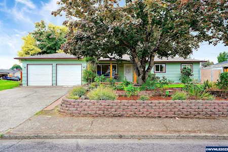 643 Connecticut Av Salem, OR 97317