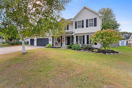 2164 Sunnymede Ln Green Bay, Village of Bellevue, WI 54311