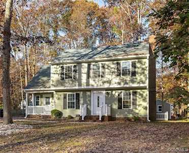14608 Mill Spring Dr Midlothian, VA 23112
