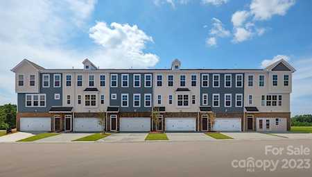 6985 Waterstone Dr Sherrills Ford, NC 28673