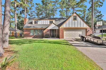 3202 Hemingway Dr Montgomery, TX 77356