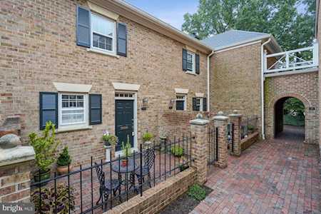 974 N Royal St Alexandria, VA 22314