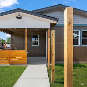 1487 N Bluffs Ridge Lane Boise, ID 83704