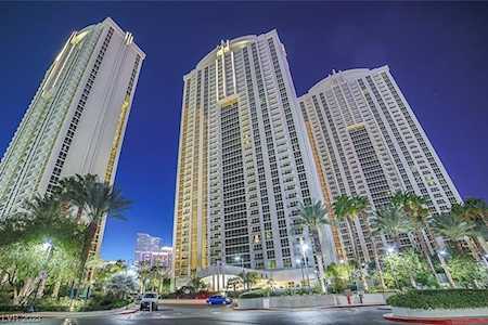 135 E Harmon Ave #3217 Las Vegas, NV 89109
