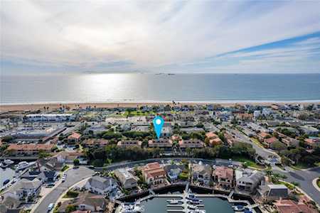 16987 Bluewater #78 Huntington Beach, CA 92649