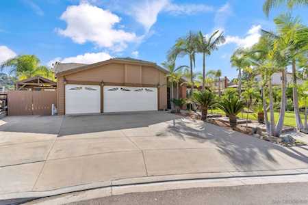 3533 Oakleaf Spring Valley, CA 91977