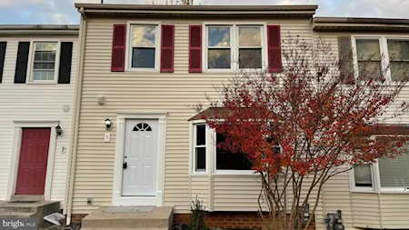 5 Autumn Hill Way Gaithersburg, MD 20877