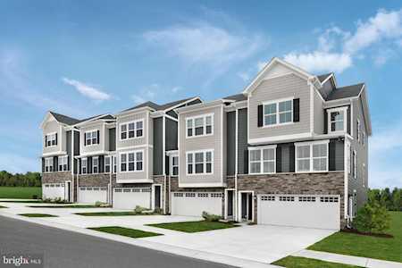 7903 Olive Branch Ln Laurel, MD 20723