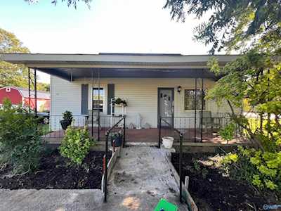 1601 SE Magnolia Street Decatur, AL 35601