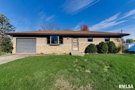 115 E Kingwood St Morton, IL 61550