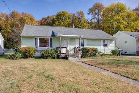 408 Winchester Dr Hampton, VA 23666