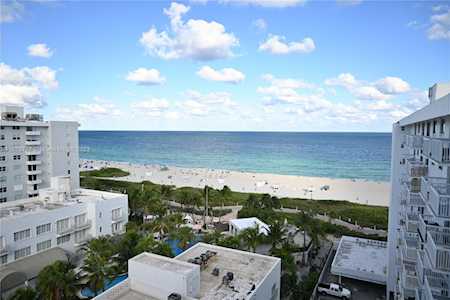 401 Ocean Dr #1126 Miami Beach, FL 33139