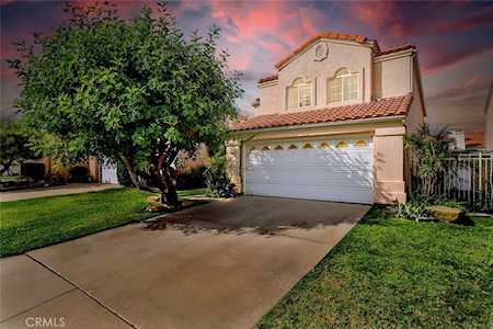 611 Brademas Ct Simi Valley, CA 93065