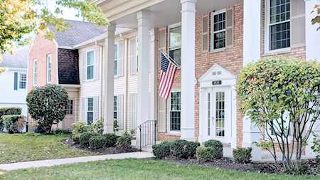 1080 Spring Garden Circle #1080 Naperville, IL 60563