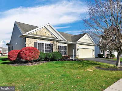 113 Charlan Blvd Mount Joy, PA 17552