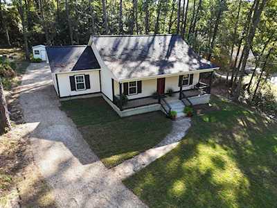 107 Whispering Woods Cove Thomasville, GA 31757