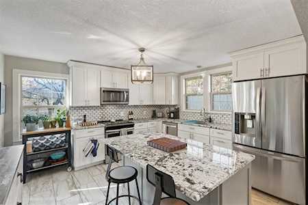 903 W 75th St Kansas City, MO 64114